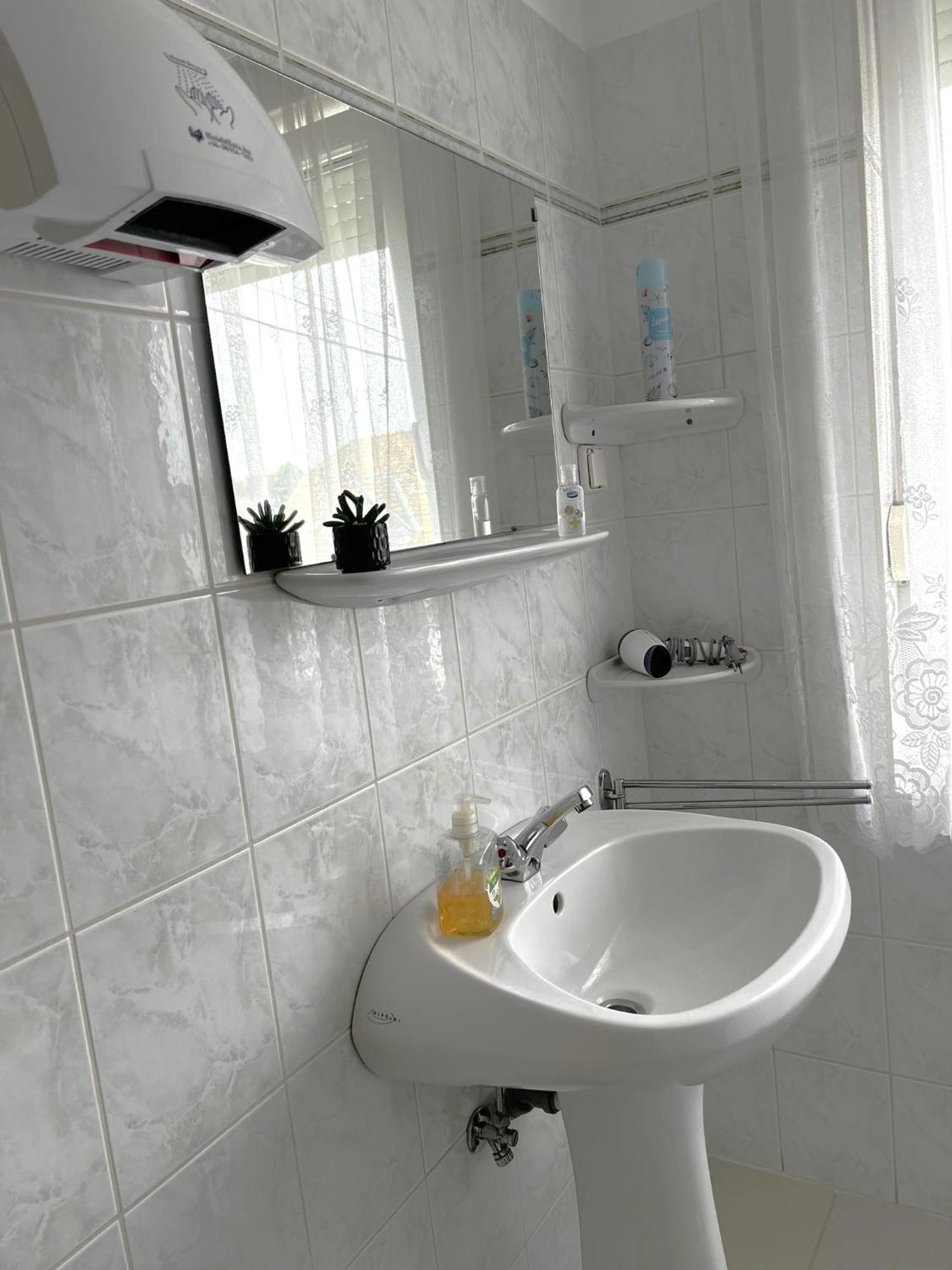 Apartment Revesz Харканы Экстерьер фото