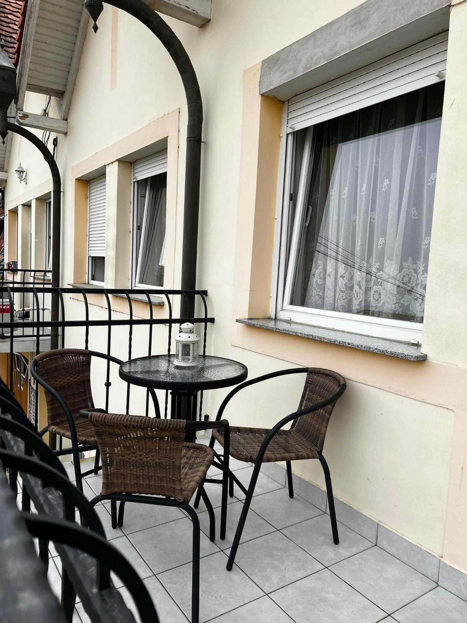 Apartment Revesz Харканы Экстерьер фото