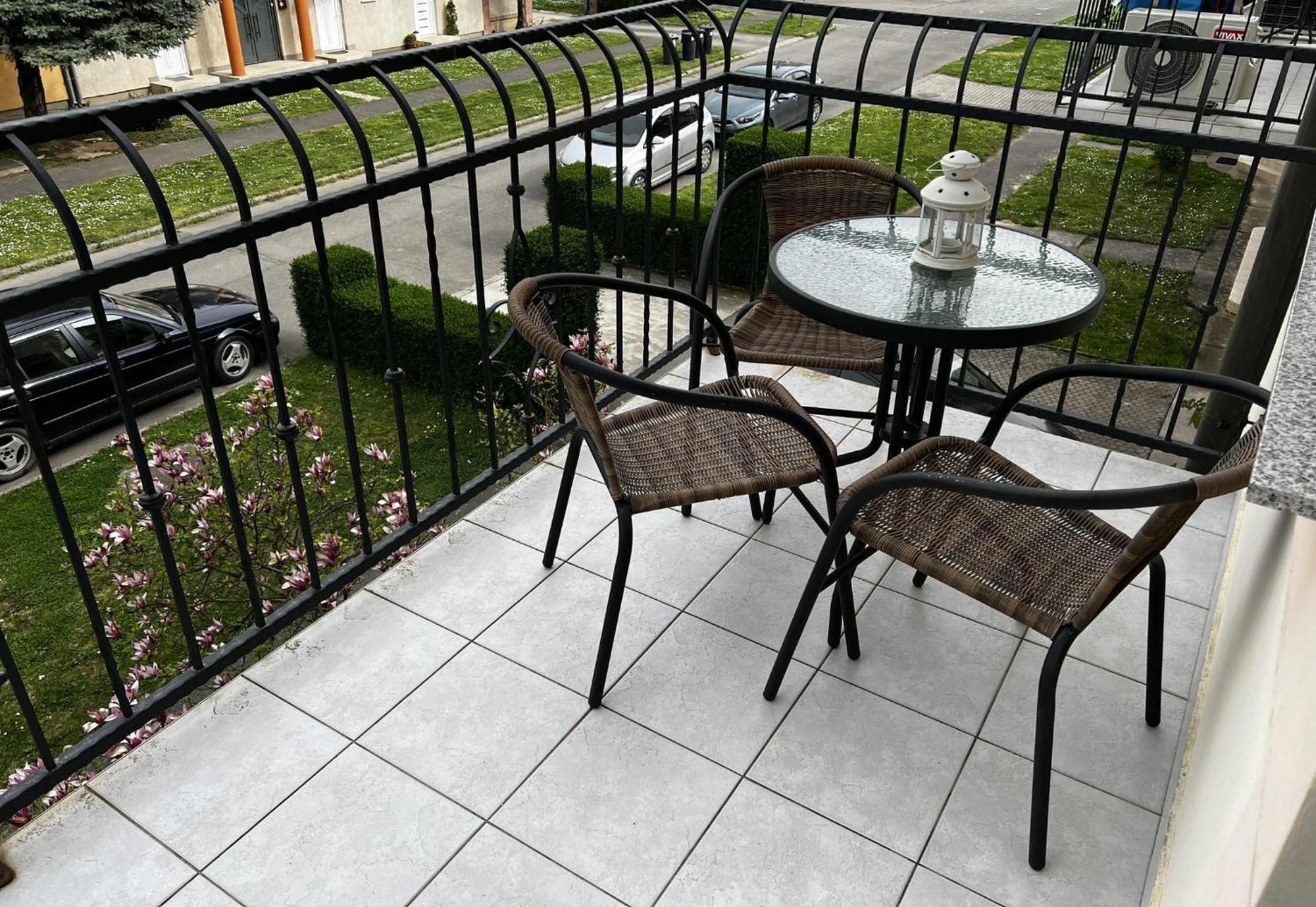 Apartment Revesz Харканы Экстерьер фото