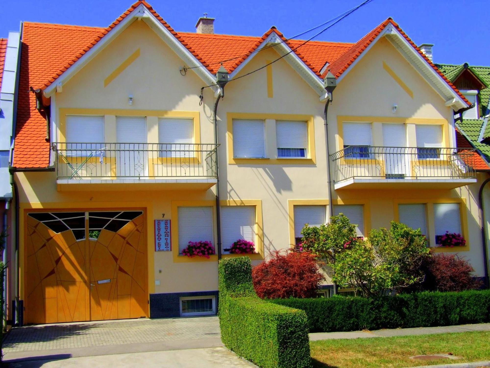 Apartment Revesz Харканы Номер фото